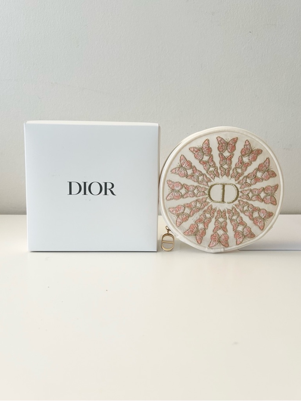 🌸DIOR Beauty Makeup Cosmetic Pouch Case Embroidered Butterfly - Picture 2 of 10